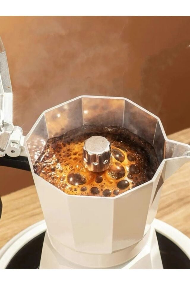 Moka Pot Espresso 6 Fincan Ocak Üstü