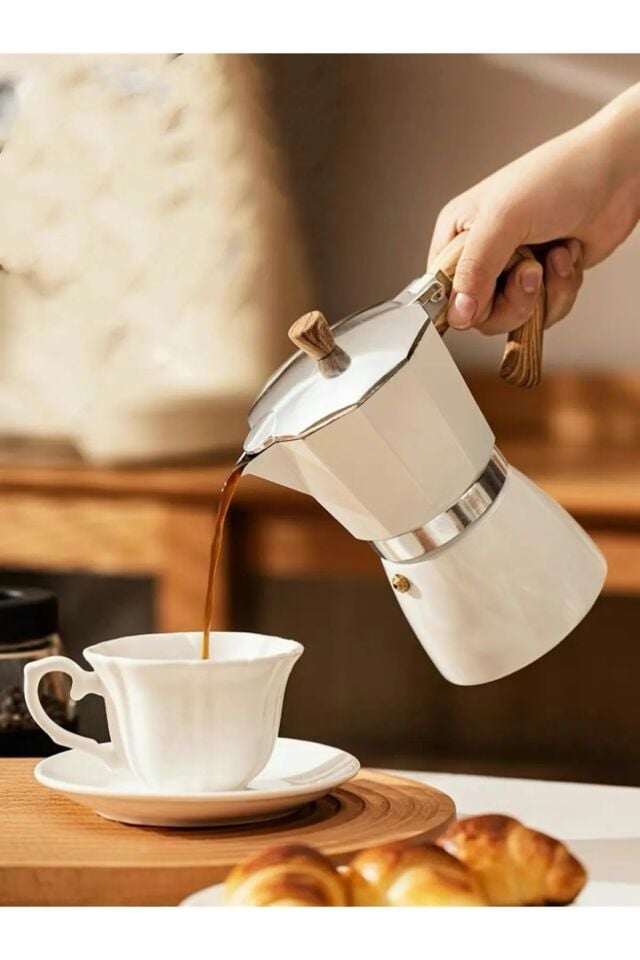 Moka Pot Espresso 6 Fincan Ocak Üstü